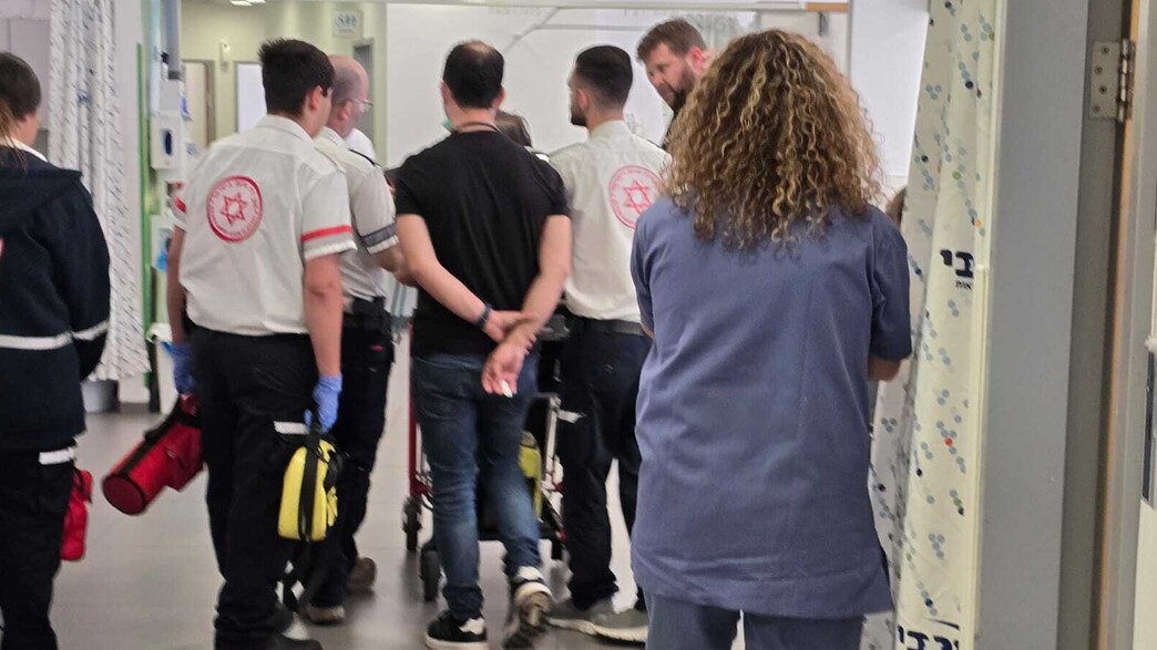 גילה שהוא חולה ביום החתונה שלו גילה שהוא חולה ביום החתונה שלו
