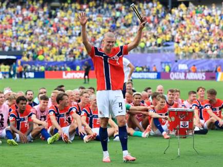 (Photo by Elsa/Getty Images) (Photo by Elsa/Getty Images)