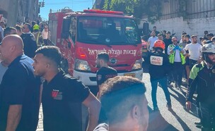 זירת האירוע בשכונת  א-טור שבירושלים (צילום: כבאות והצלה לישראל)
