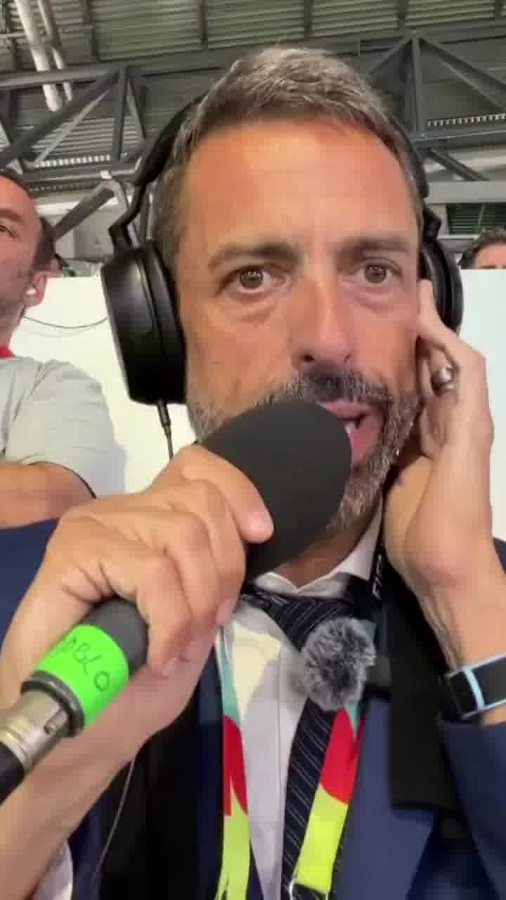 השדר הארגנטינאי מאבד את זה בגול של מסי