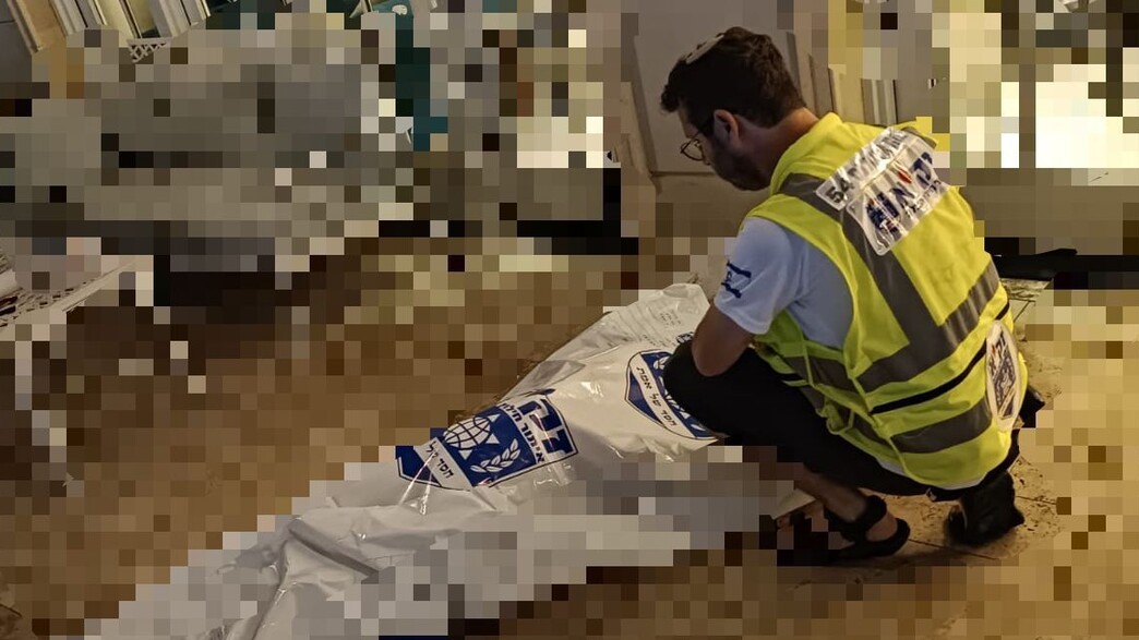 גבר טבע למוות בבריכה בקיסריה גבר טבע למוות בבריכה בקיסריה