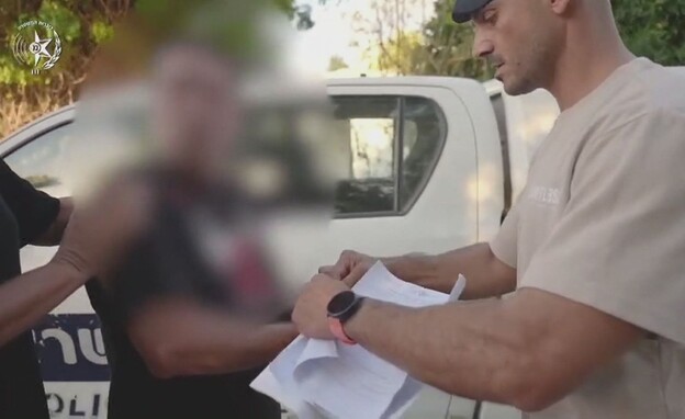 חשוד בפדופיליה שוחח עם מאות קטינות ברשתות חשוד בפדופיליה שוחח עם מאות קטינות ברשתות