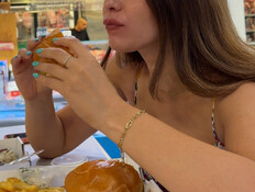 HAMBORGER_TAMAR_221025 (וידאו AVI: חדשות) HAMBORGER_TAMAR_221025 (וידאו AVI: חדשות)