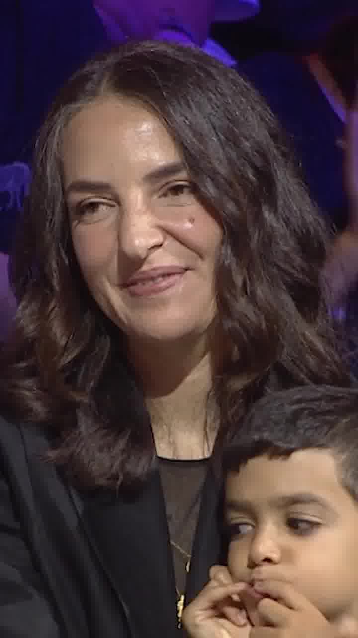"כן, אני מקנאה": לוסי אהריש על התגובות לביצועים של בעלה צחי הלוי על הרחבה