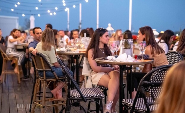 פופ אפ וויין בר פופ אפ וויין בר