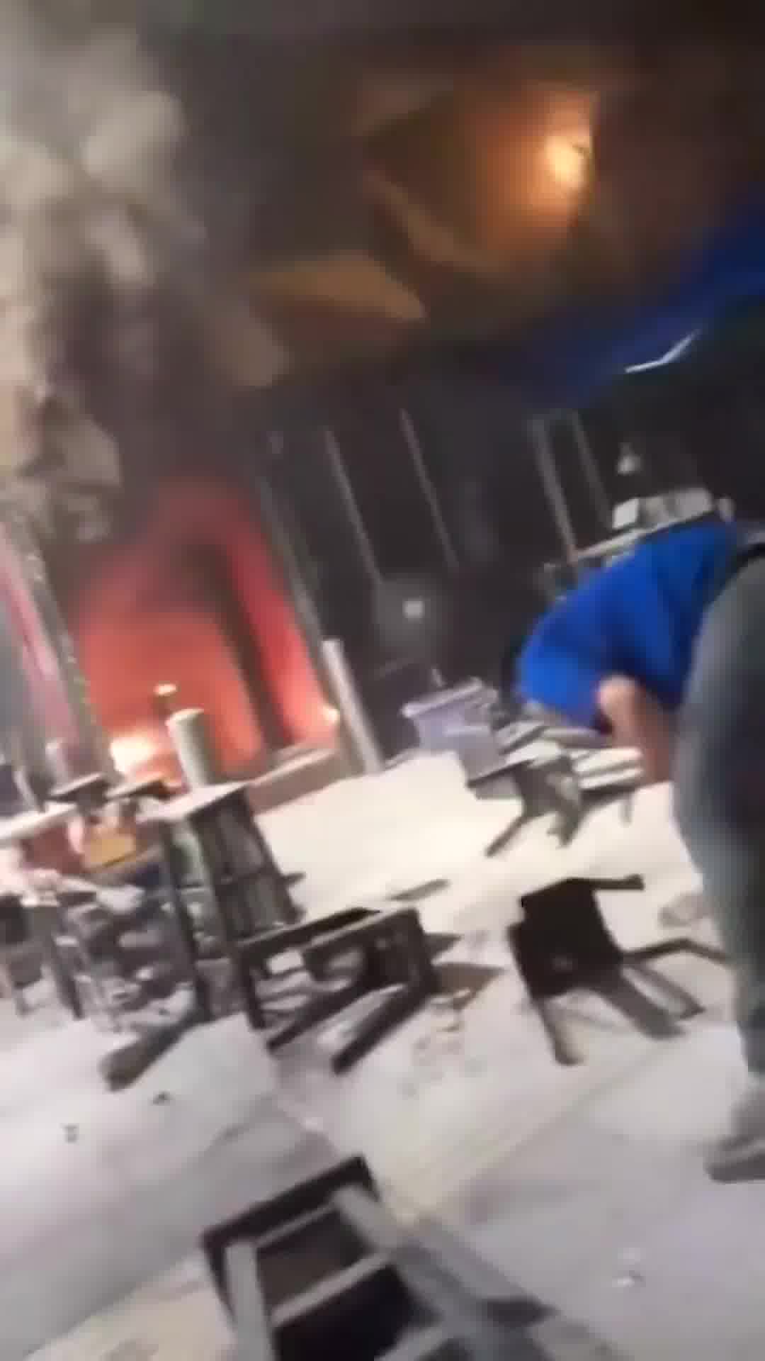 המקום נשרף לגמרי: תיעוד המסעדה בתאילנד אחרי הלהבה הענקית שפרצה במקום