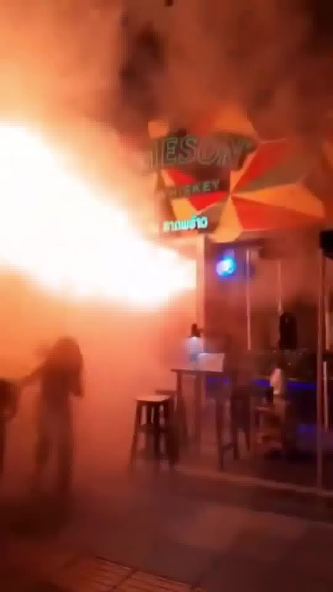 לפחות 29 הרוגים בשרפה במסעדה שפרצה בבנגקוק, תאילנד
