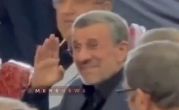 אחמדינג'אד הופיע באירוע לזכרו של ח'אמנאי