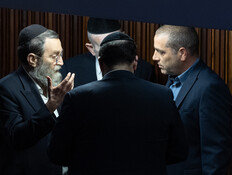גפני איים, רה"מ נענה: החרדים יתמכו בחוק להחלשת היועמ"ש