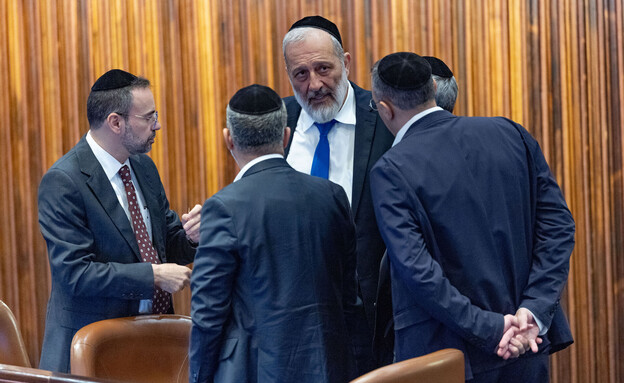 הדיון במליאה הצעת חוק פיצול היועמ"ש הדיון במליאה הצעת חוק פיצול היועמ"ש