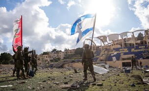 פעילות כוחות צה"ל בבינת ג'בייל (צילום: דובר צה"ל)