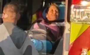 לא לשימוש!!! קים סקוט גרושתו של אמינם