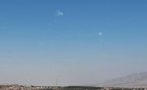 תיעוד מהפיצוצים באילת במלחמת ארה"ב-ירדן-איראן תיעוד מהפיצוצים באילת במלחמת ארה"ב-ירדן-איראן