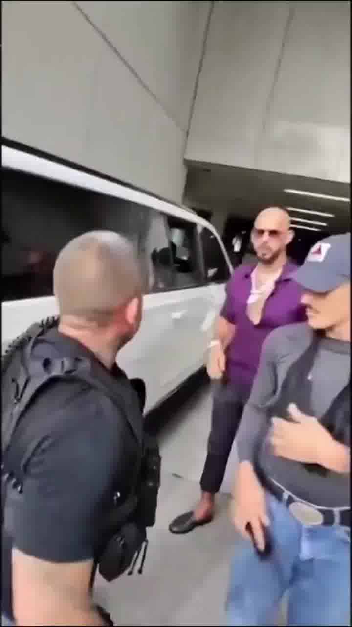 האחים טייט נעצרו מחוץ לאירוע במיאמי