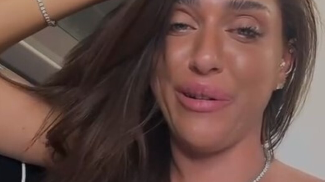 לינור סביניק בדמעות לינור סביניק בדמעות