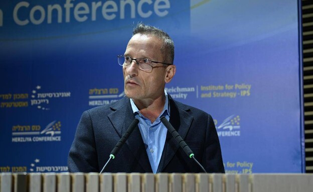 אמיר ברעם אמיר ברעם