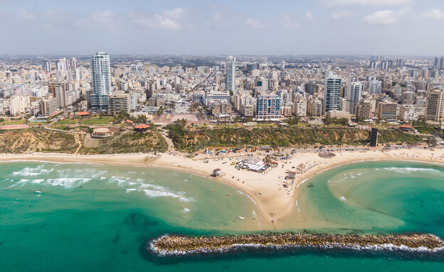 חוף נתניה (צילום: shutterstock)