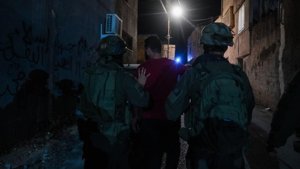 פעילות כוחות צה"ל למעצר מבוקשים ביהודה ושומרון פעילות כוחות צה"ל למעצר מבוקשים ביהודה ושומרון
