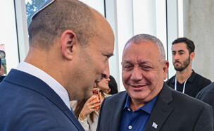 גדי איזנקוט, נפתלי בנט (צילום: אבשלום ששוני, פלאש 90)