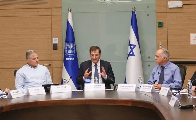 ועדת החוץ והביטחון