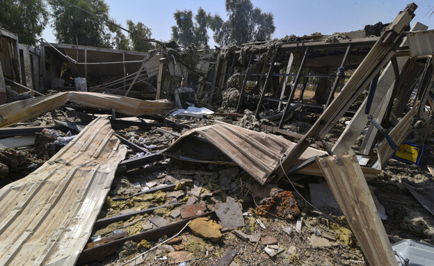 התקיפות הלילה בעיראק (צילום: Photo by Zaid AL-OBEIDI / AFP via Getty Images)