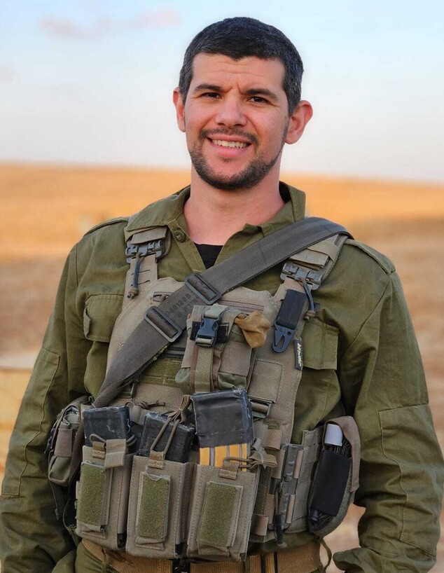 צביקי ברקאי בשירות המילואים צביקי ברקאי בשירות המילואים