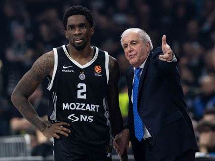 מילטון וז`ליקו. לא התחבר (Srdjan Stevanovic/Euroleague Basketball 