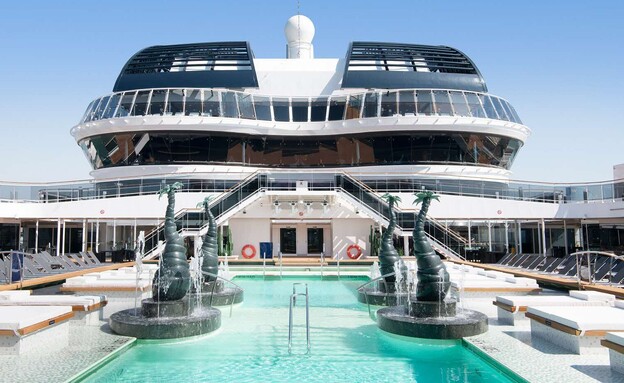 MSC BELLISSIMA POOL MSC BELLISSIMA POOL