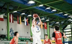 (FIBA) (צילום: ספורט 5)