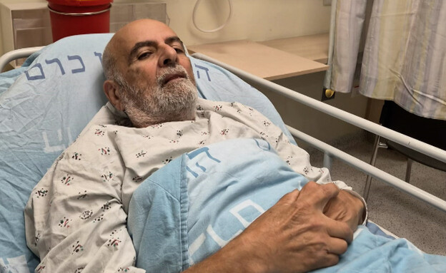 הסיר שלט הקורא לשחרור יגאל עמיר - והותקף