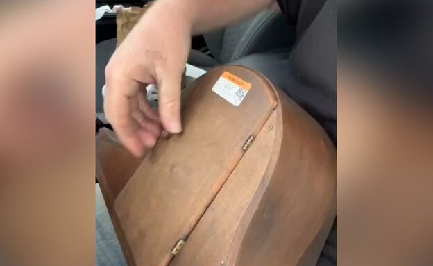 "הרגע שילמתי שישה דולר על השעון הזה"