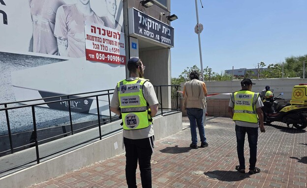 הכניסה למשרדו של עורך הדין בראשון לציון הכניסה למשרדו של עורך הדין בראשון לציון