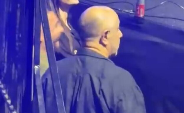 עומר וסשה במנורה עומר וסשה במנורה
