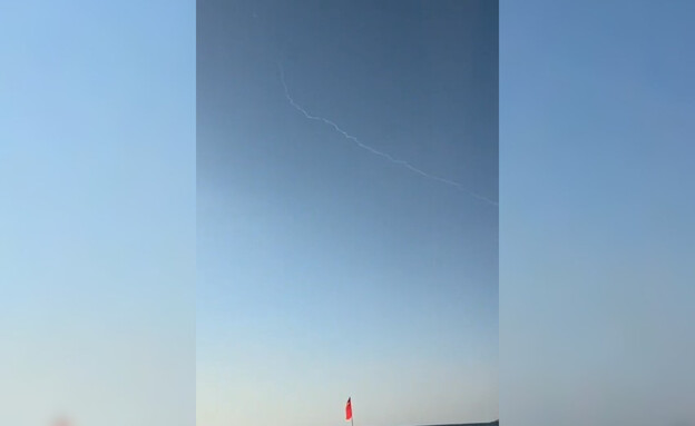 תיעוד מהיירוטים מעל לחוף ים במרכז הארץ תיעוד מהיירוטים מעל לחוף ים במרכז הארץ