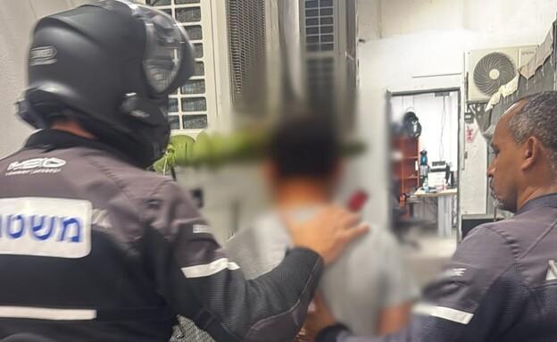 חשוד באונס נעצר בבת ים (צילום: דוברות המשטרה)