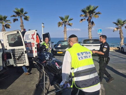 גופה נשטפה לחוף בבת ים: "כולם היו בהלם"