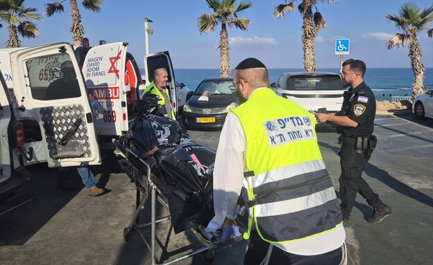 גופה נשטפה אל החוף בבת ים