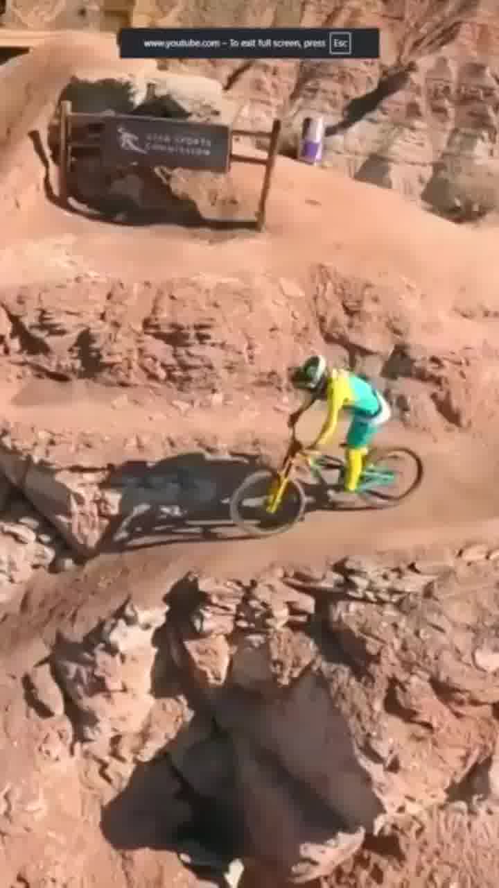 רוכב האופניים אדולף סילבה הפך לנכה בגלל פעלול שהשתבש