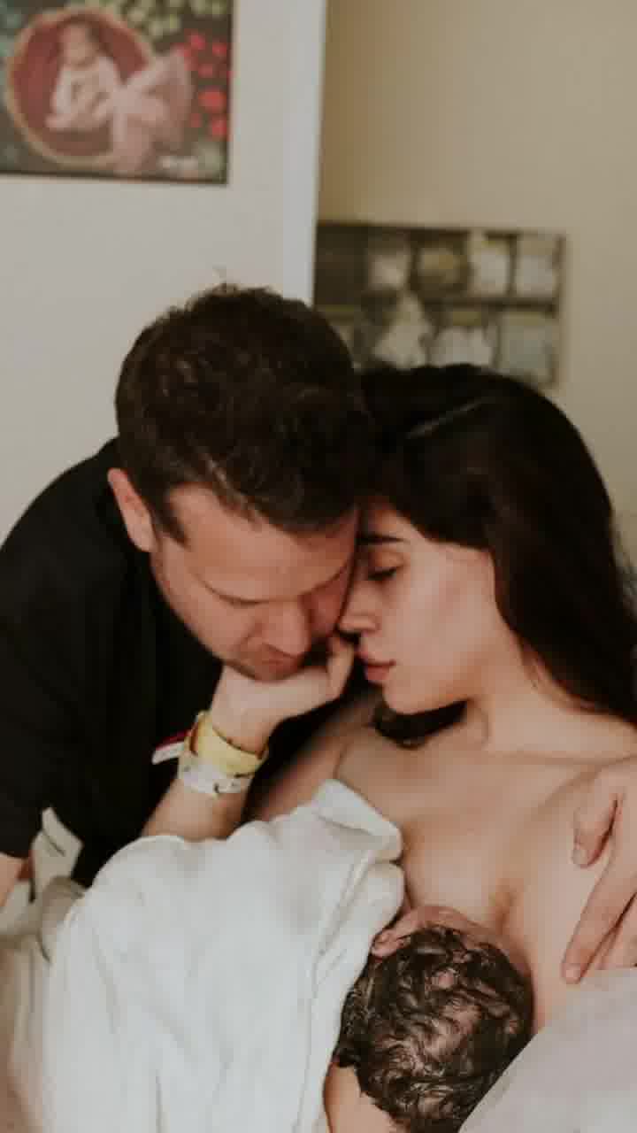 יוצרת התוכן דקל ורד-כץ הביאה לעולם את בתה השנייה