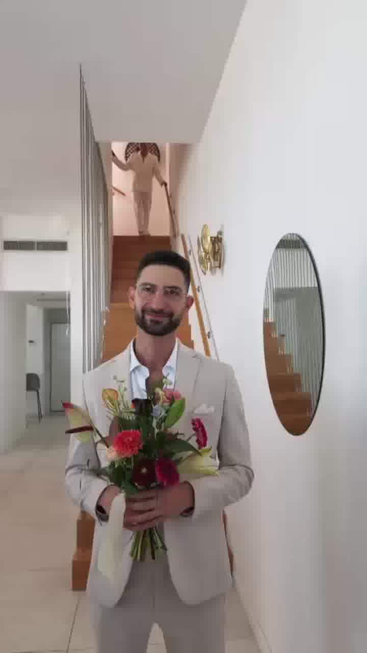 רגע לפני שיעמדו יחד תחת החופה: המפגש המרגש של שחר טבוך ואמיר אהרון
