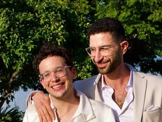 שחר טבוך ובן הזוג אמיר מתחתנים