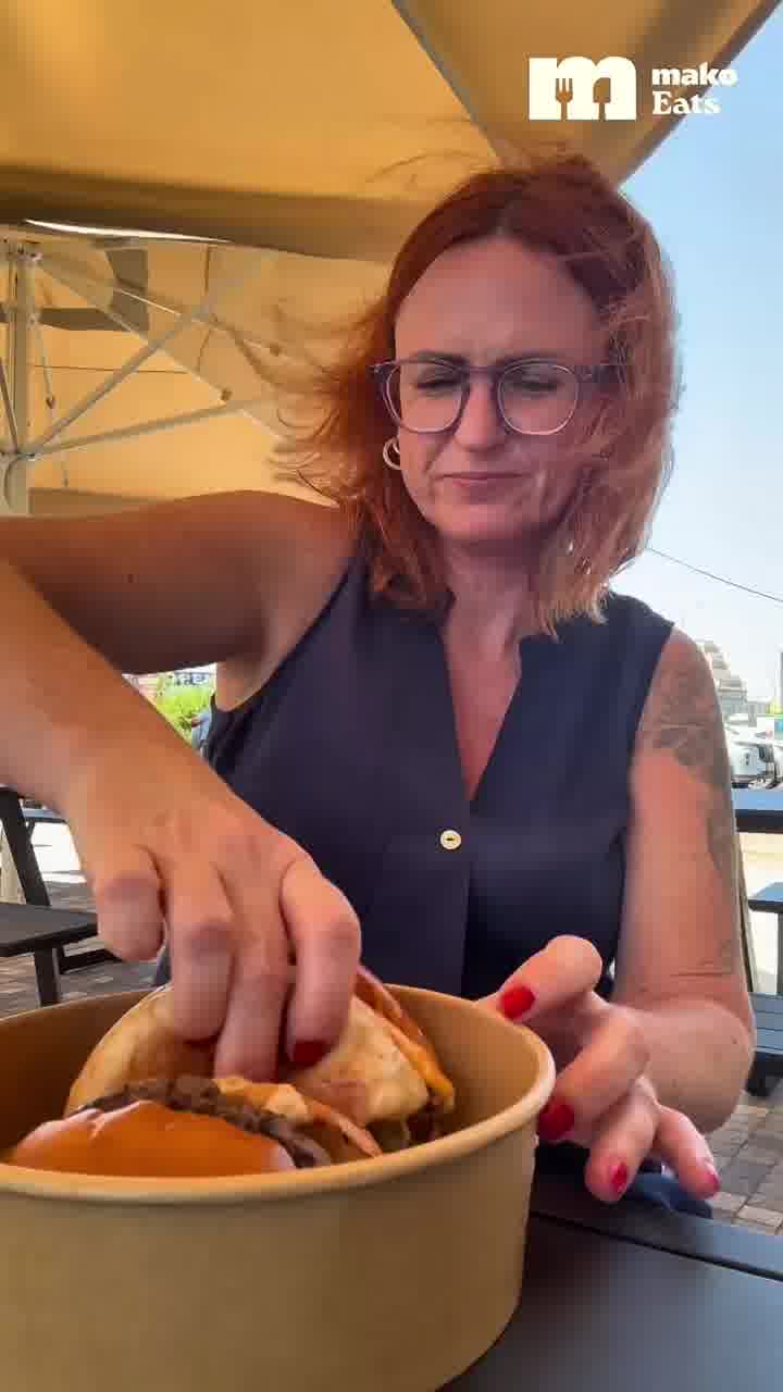 ההמבורגר הכי מושחת בארץ קיבל גרסה כשרה ולא פחות מושחתת