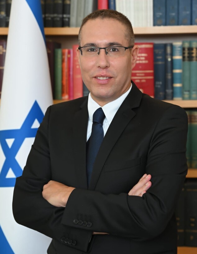אלי ורד חזן אלי ורד חזן