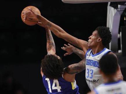 PABLO LOMELIN/NBAE via Getty Images PABLO LOMELIN/NBAE via Getty Images
