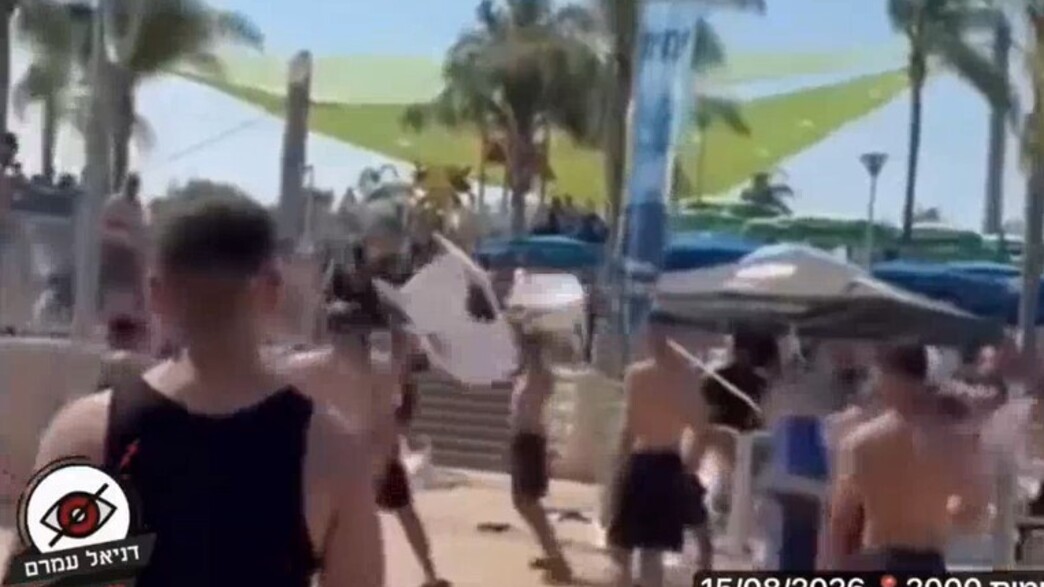 מלחמת כיסאות בימית 2000 מלחמת כיסאות בימית 2000