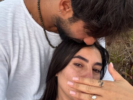 3 שנים אחרי שניצלה מהטבח בנובה: בתה של מירי רגב התארסה
