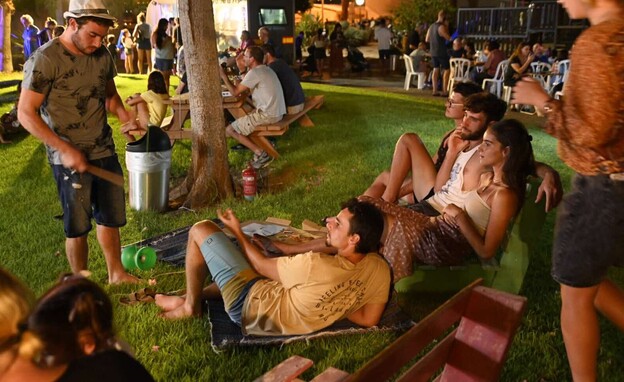 שוק לילה קיבוץ אילות שוק לילה קיבוץ אילות