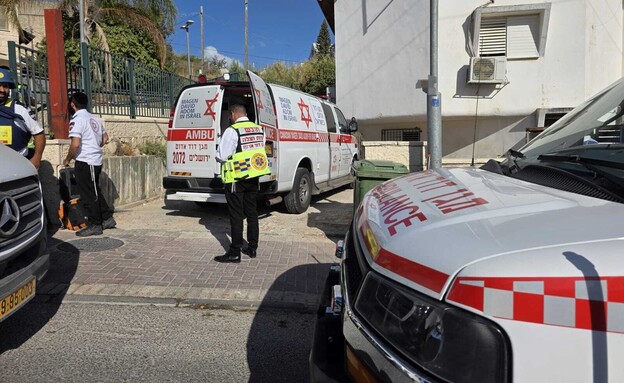 הזירה בה נפצעו שני הילדים בבית שמש (צילום: תיעוד מבצעי מד"א)