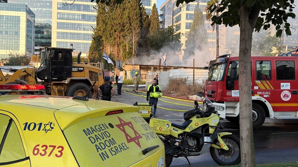 אישה כבת 40 נספתה בשרפה בחולון