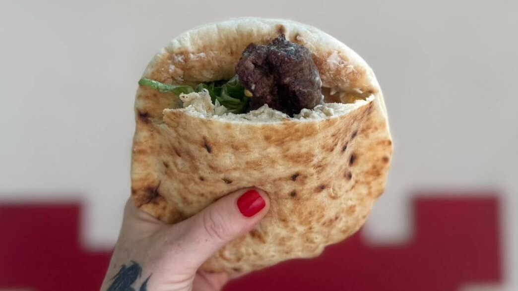 החלון עם הקבב הכי טעים בעולם. מונקה